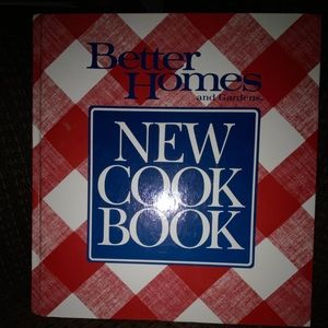 Better Homes and Gardens New Cook Book
